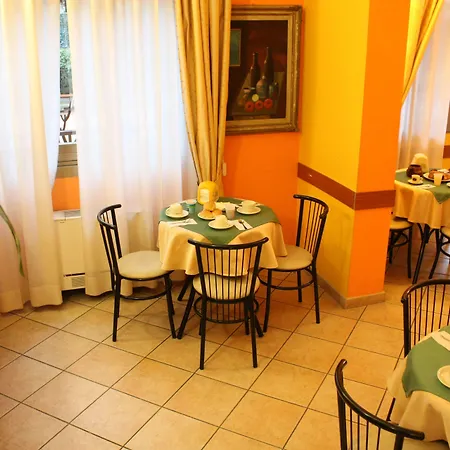 Sara Hotel