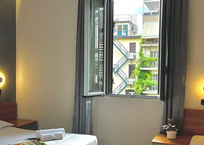 Sara Hotel 2*